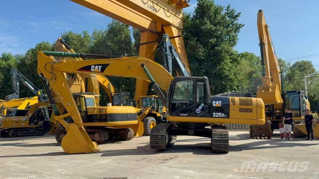 CAT 325 D L Koparki gąsienicowe
