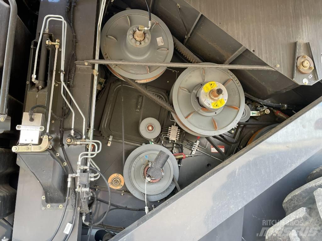 CLAAS 670 Kombajny zbożowe