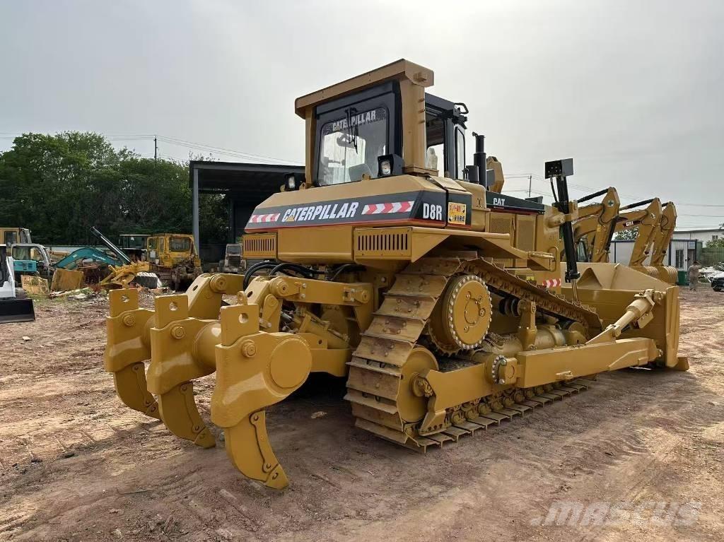 CAT D8R Spycharki gąsienicowe