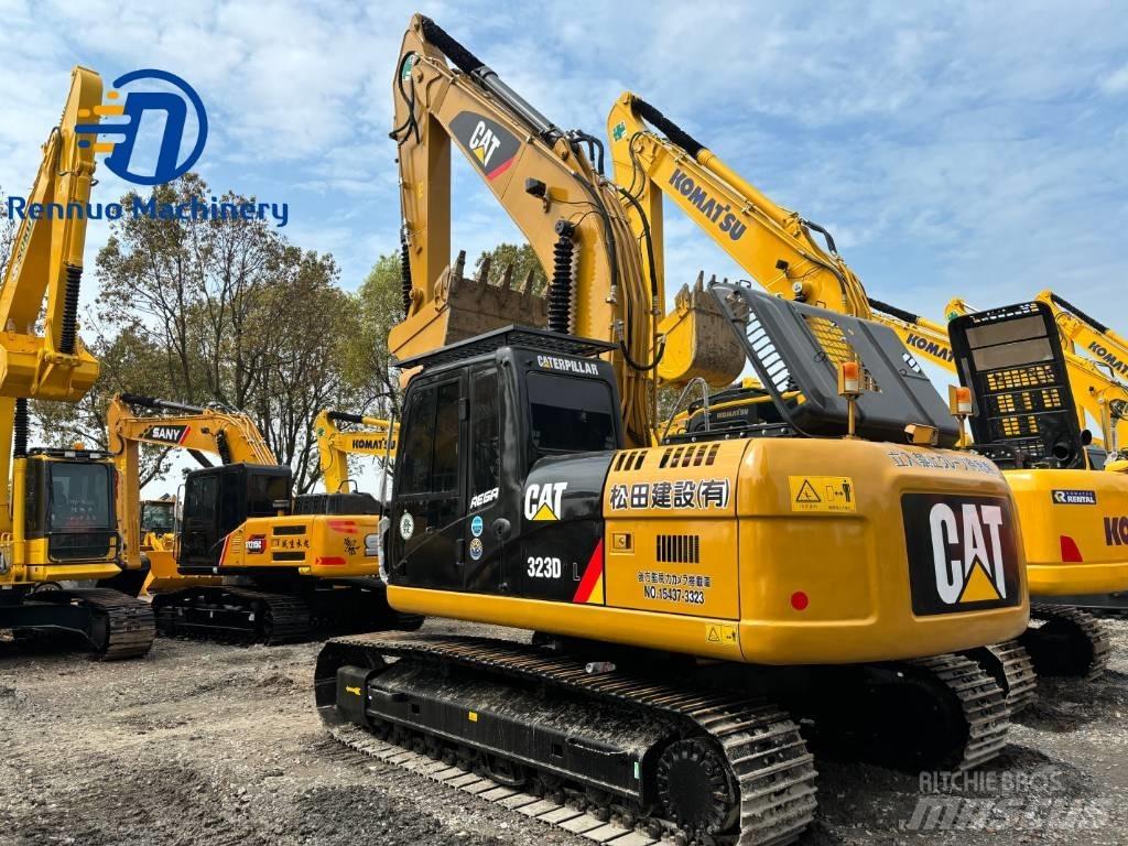 CAT 323 Koparki gąsienicowe