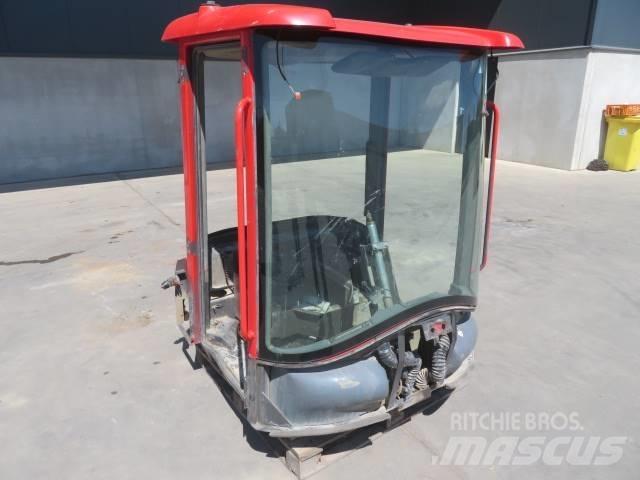 Volvo L30B / L35B Kabiny i wnętrze