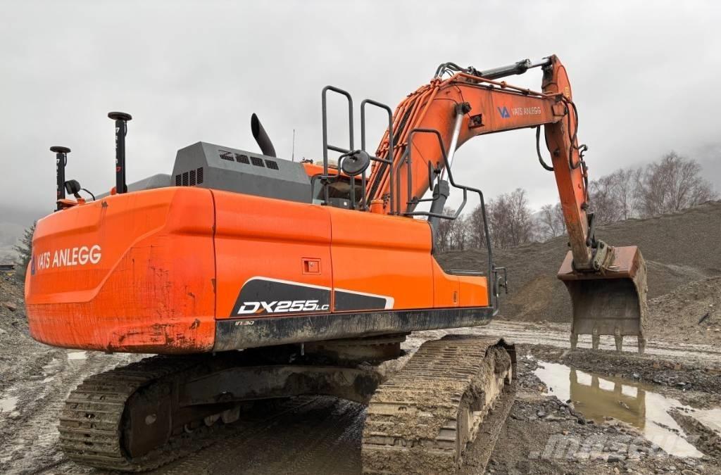 Doosan DX 255 LC-5 Koparki gąsienicowe
