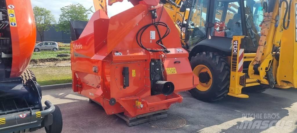 Kubota BC 1200 Rozdrabniacze, krajarki i odwijarki słomy
