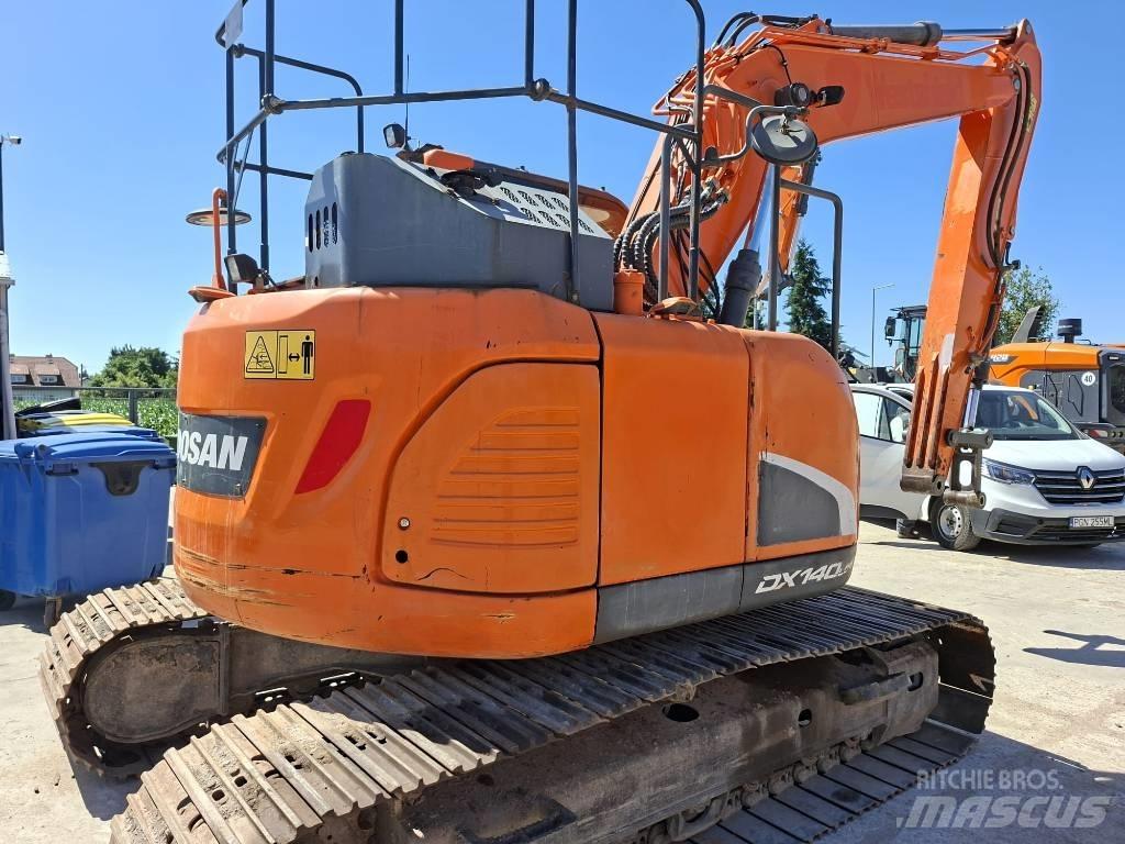 Doosan DX 140 LCR Koparki gąsienicowe