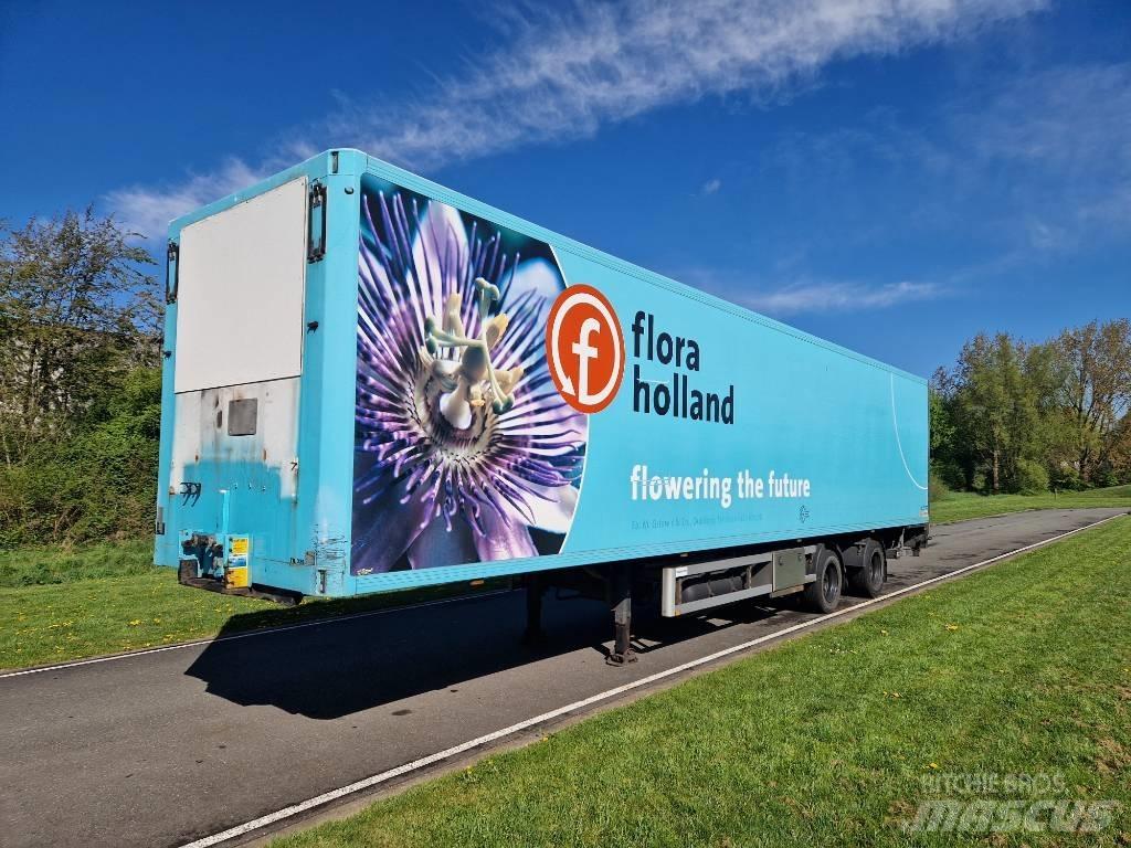  Trailer Gesloten Inne przyczepy