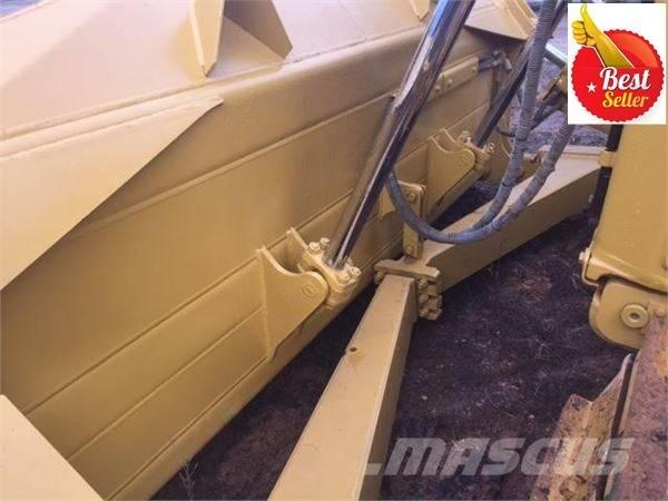 CAT D 6 R Spycharki gąsienicowe