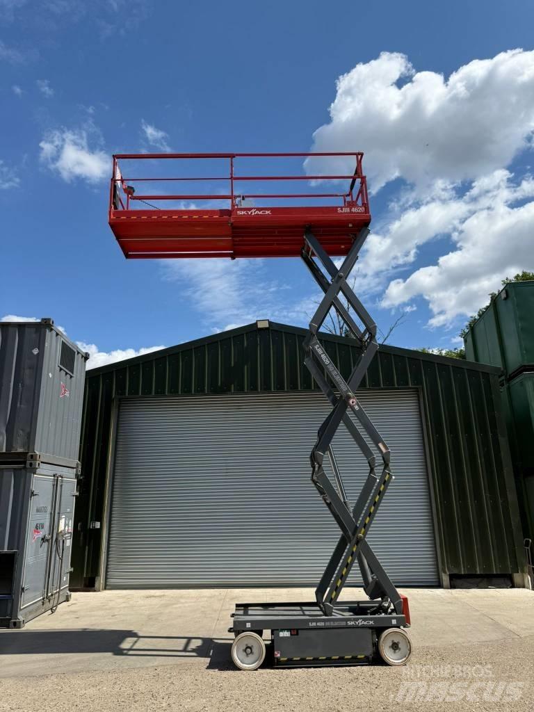 SkyJack SJ 4620 Podnośniki nożycowe