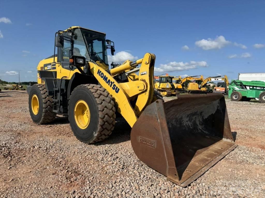 Komatsu WA 320 Ładowarki kołowe