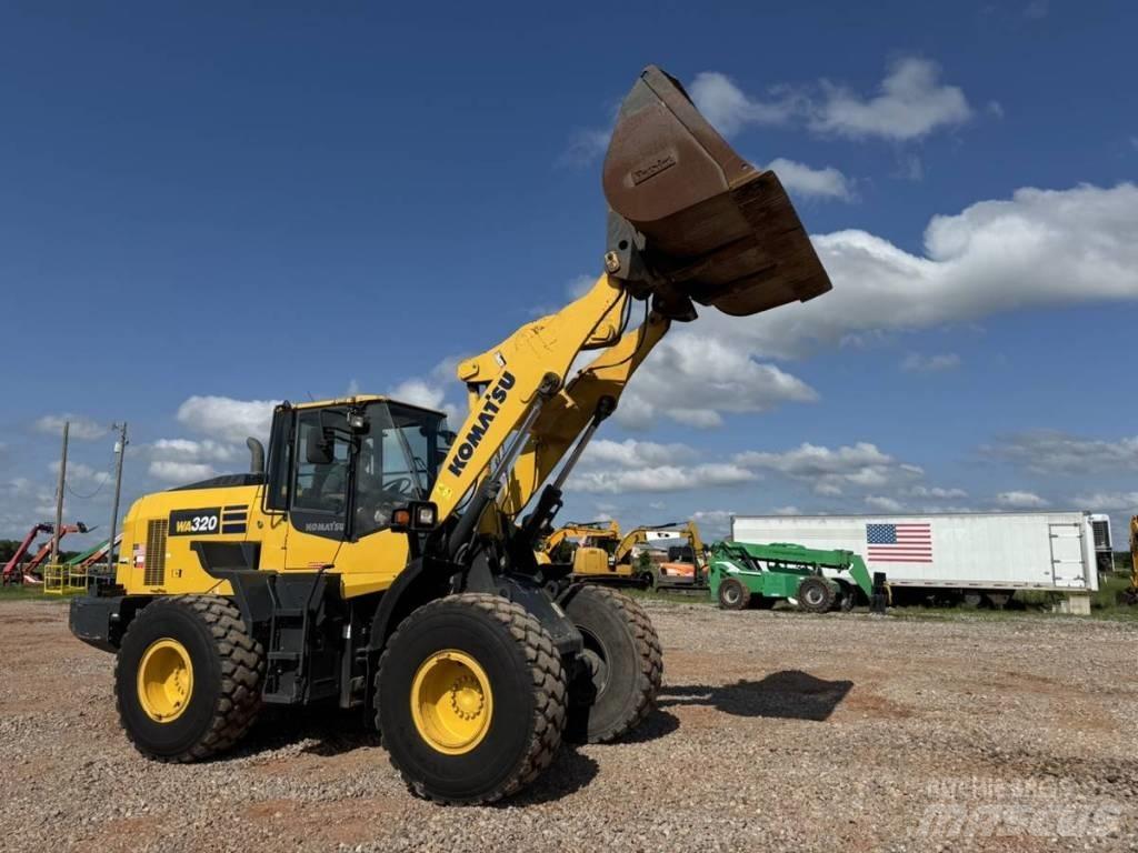 Komatsu WA 320 Ładowarki kołowe