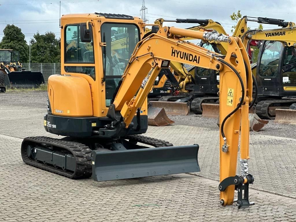 Hyundai R35Z 9A Minikoparki