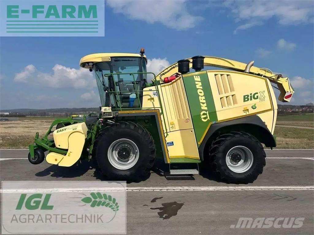 Krone big x 700 i Sieczkarnie samojezdne