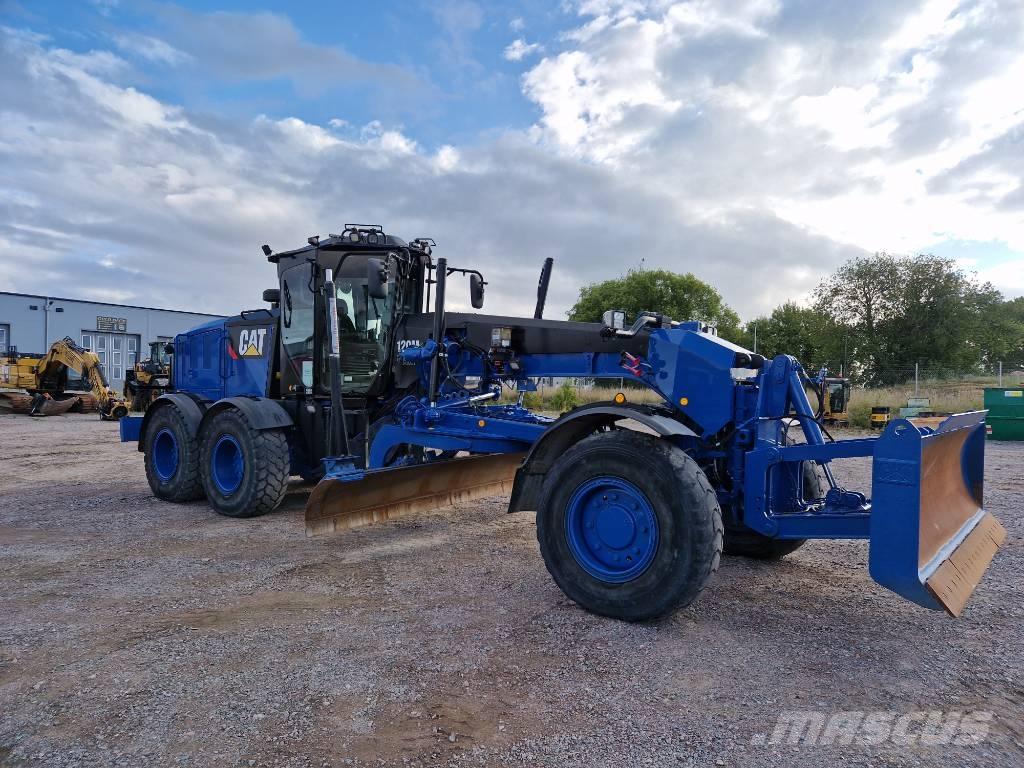 CAT 120 AWD Równiarki