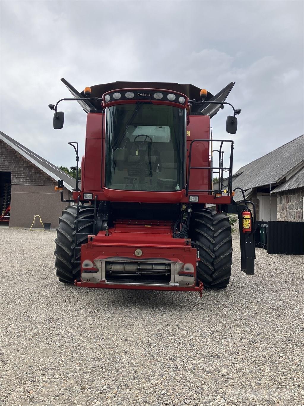 CASE Axial Flow 7130 Kombajny zbożowe