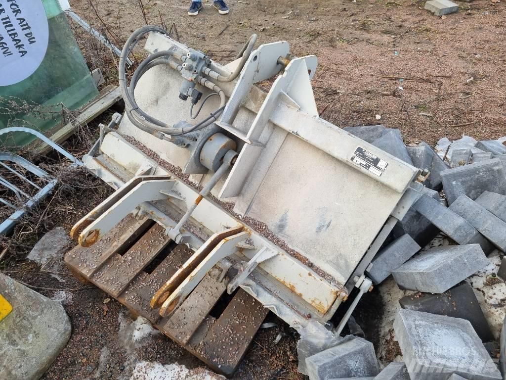 Holder C9700H Maszyny komunalne