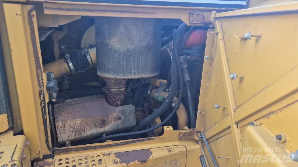 CAT D 6 R LGP Spycharki gąsienicowe