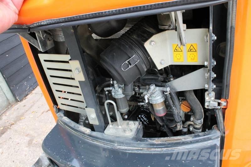 Hitachi ZX 26 U Minikoparki