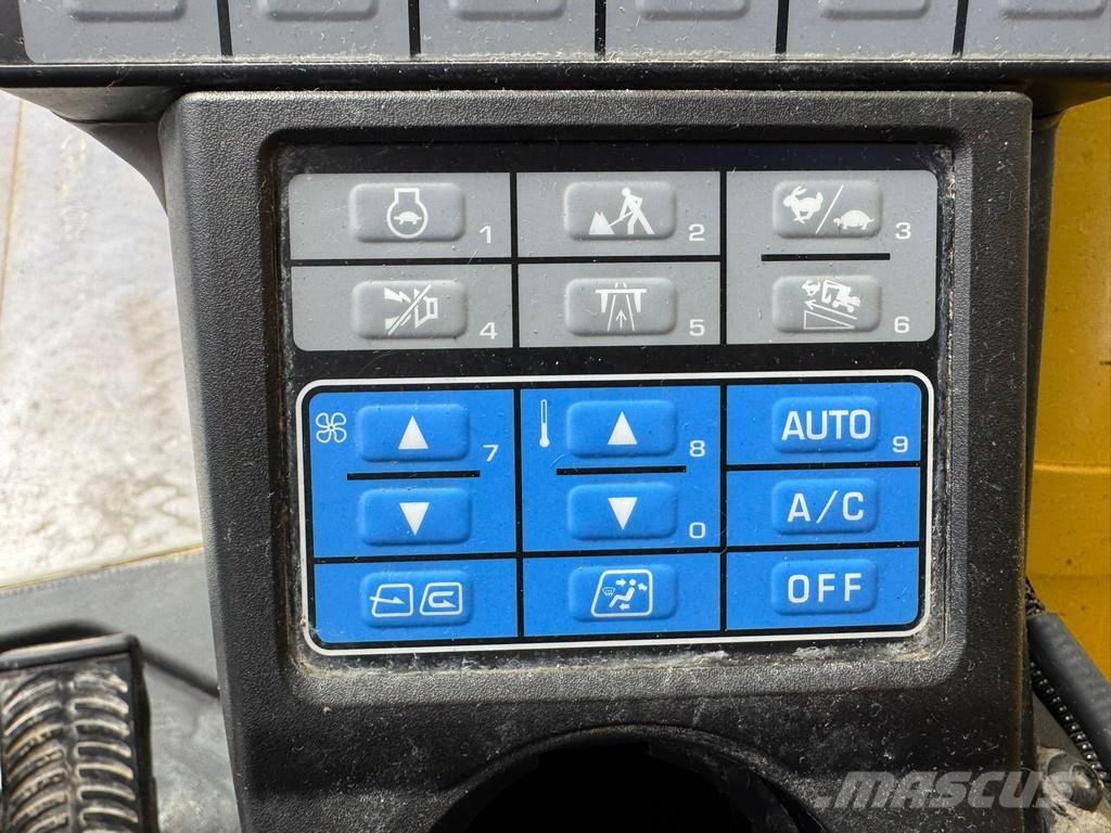 Komatsu PW180-11 Koparki kołowe