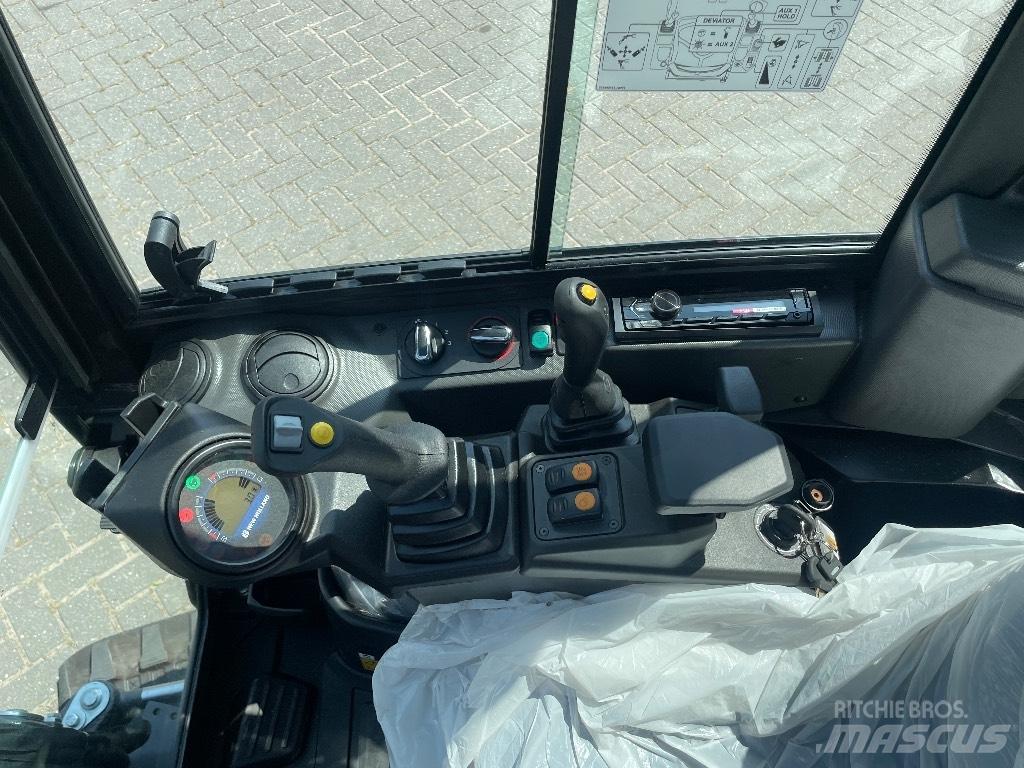 New Holland E19D Ładowarki wielofunkcyjne