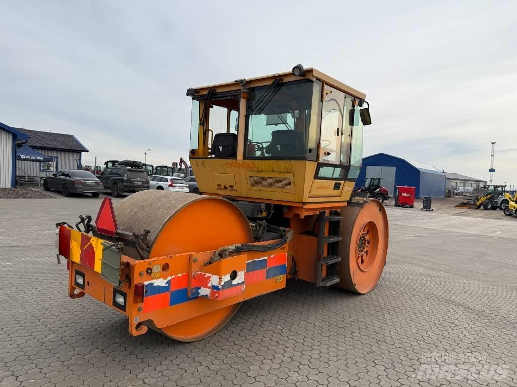 Dynapac CS 142 Walce dwubębnowe