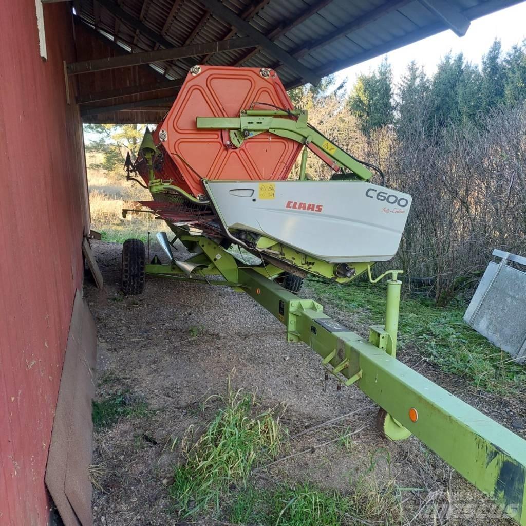 CLAAS Tucano 440 Kombajny zbożowe