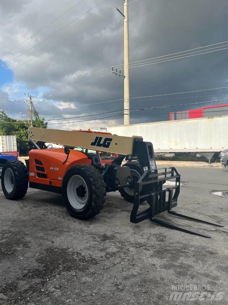 JLG G 6-42 A Ładowarki teleskopowe