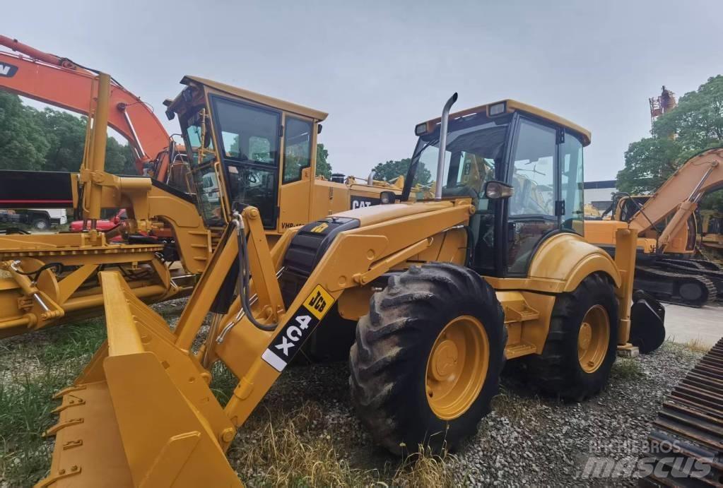 JCB 4 CX Koparko-ładowarki