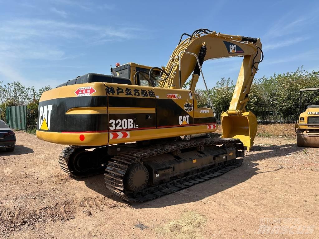 CAT 320 B L Koparki gąsienicowe