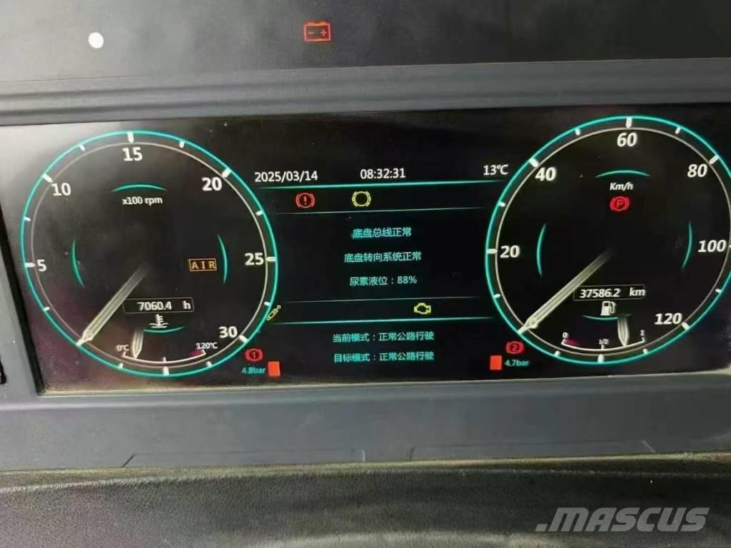 XCMG XCA130L7 Żurawie szosowo-terenowe