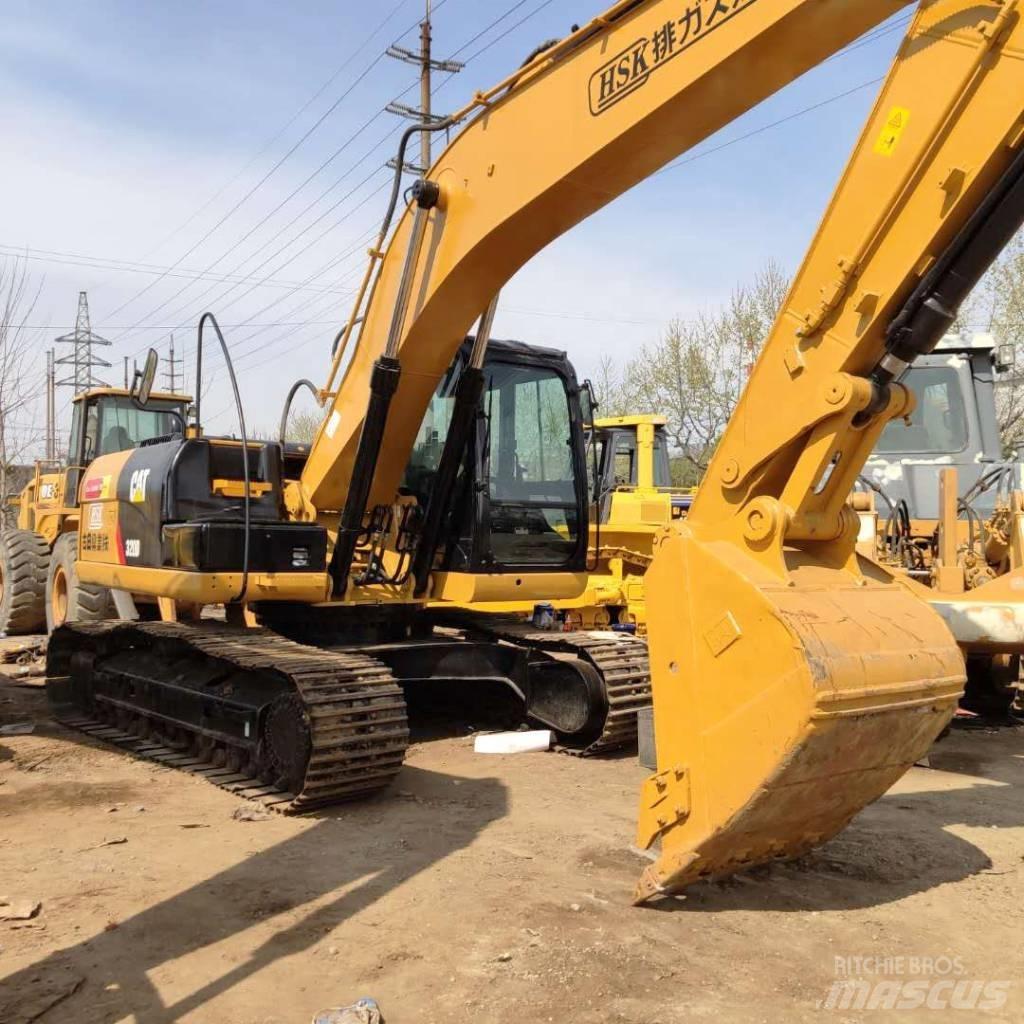 CAT 320 D Koparki gąsienicowe