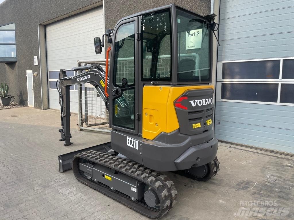 Volvo EC27D Minikoparki
