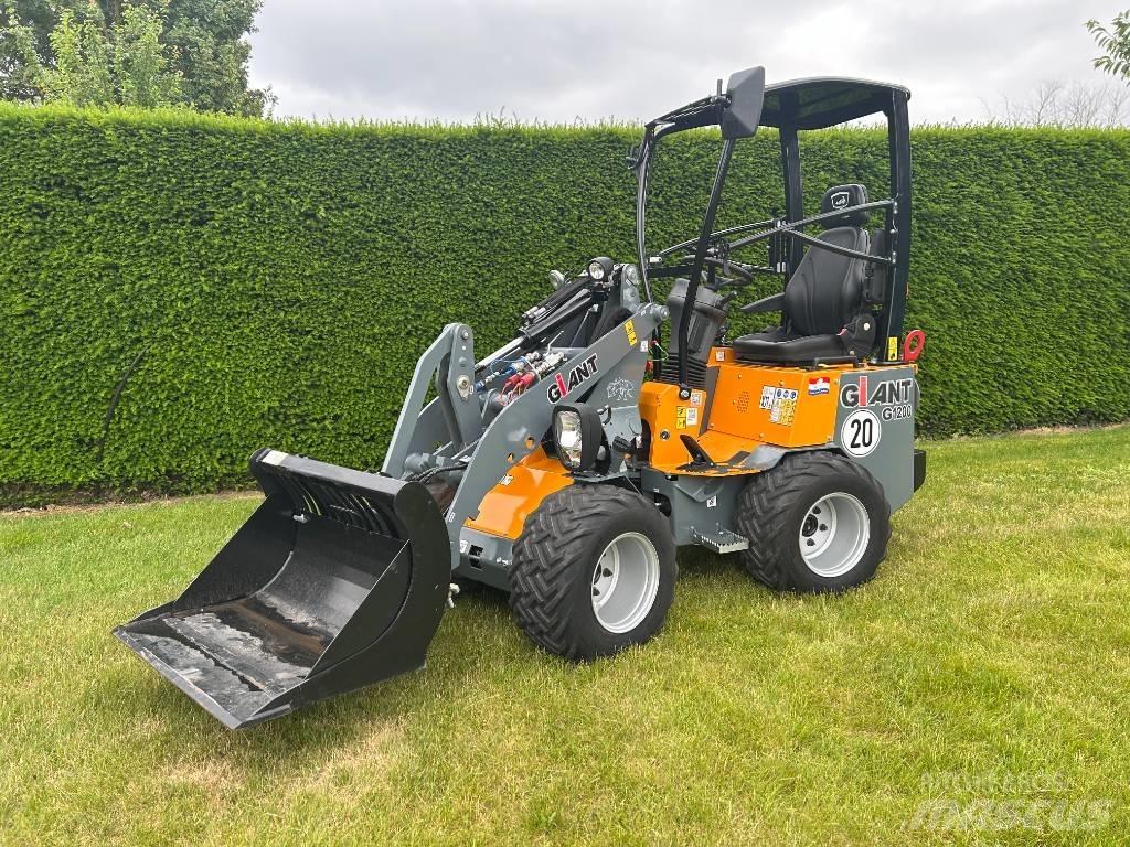 GiANT G 1200 Miniładowarki