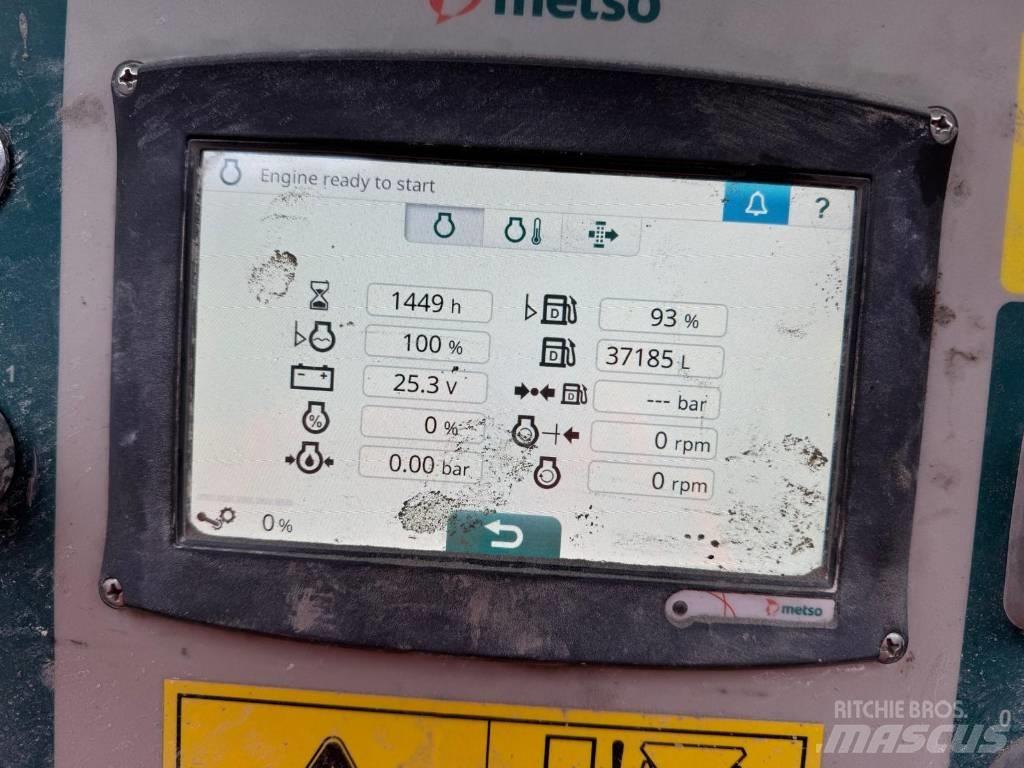Metso LT300HP Kruszarki mobilne