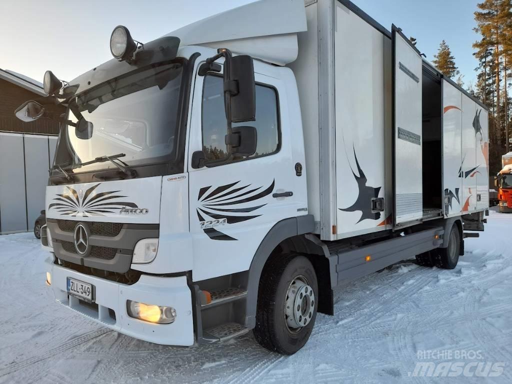 Mercedes-Benz Atego Samochody ciężarowe ze skrzynią zamkniętą