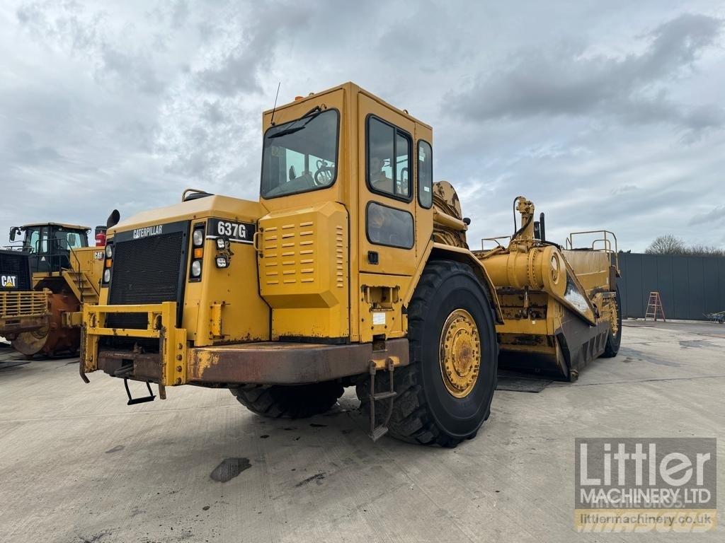 CAT 637G Skrobaki