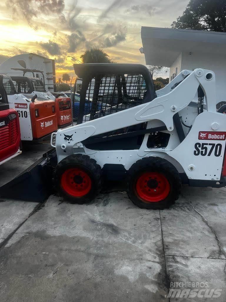 Bobcat S570 Ładowarki burtowe