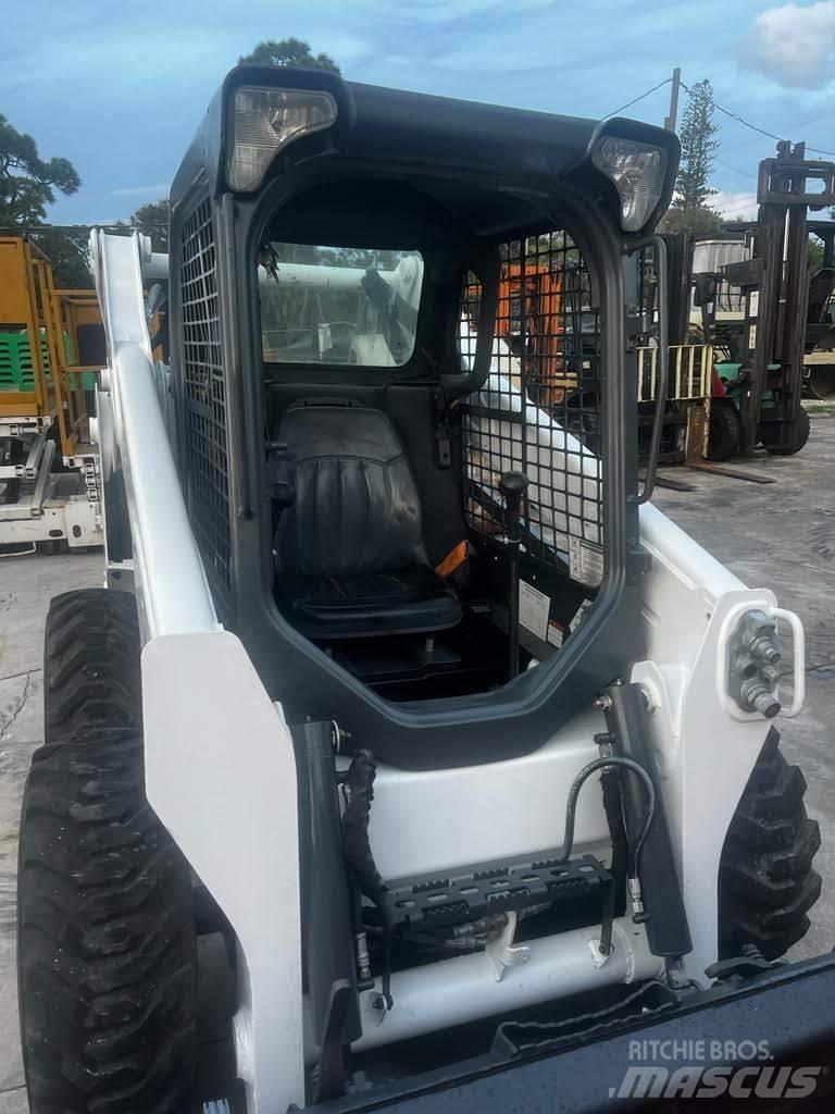 Bobcat S570 Ładowarki burtowe