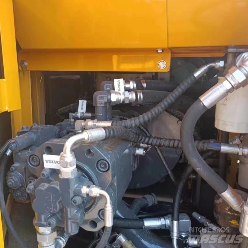 Volvo EC 140 Koparki gąsienicowe
