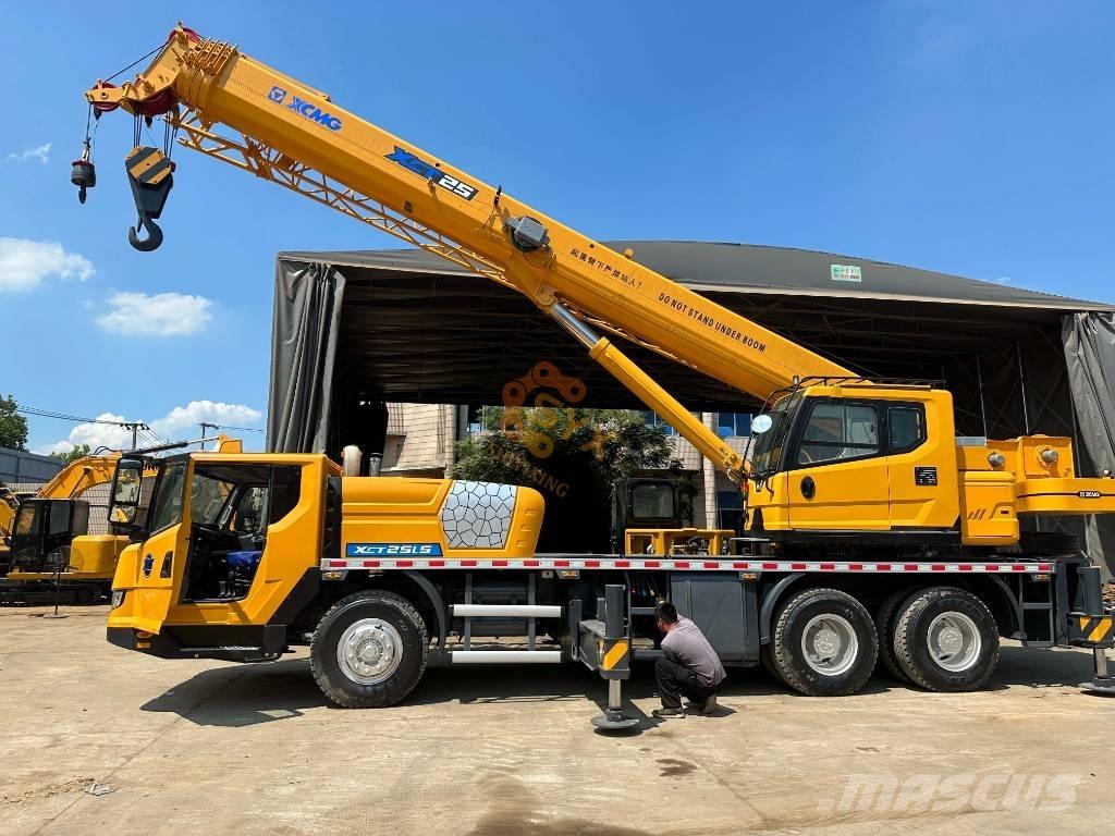XCMG XCT 25 Żurawie szosowo-terenowe