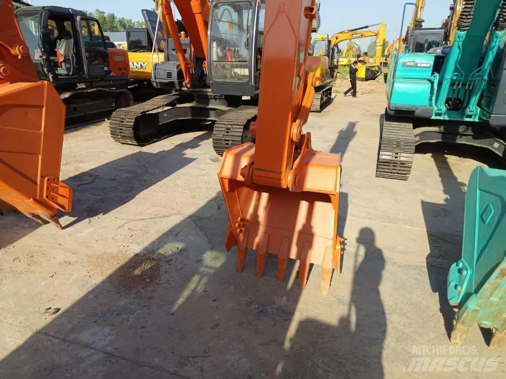Hitachi ZX130-5A Koparki gąsienicowe
