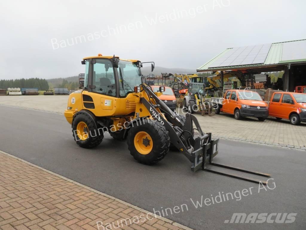 Volvo L 25 F Ładowarki kołowe