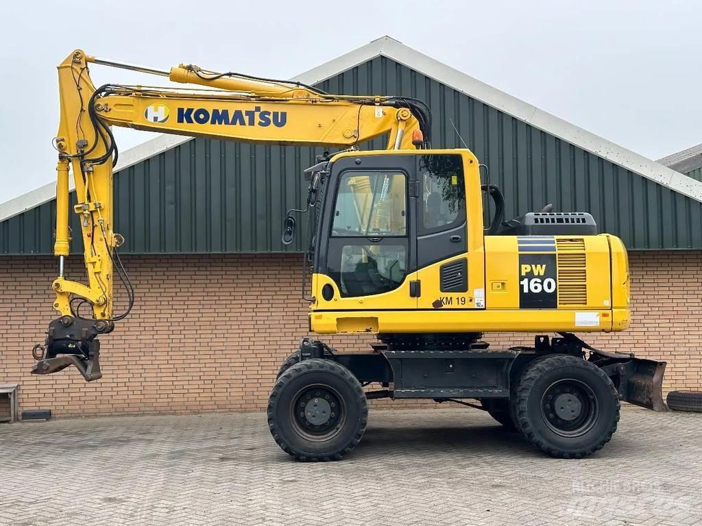 Komatsu PW160-8 Koparki kołowe