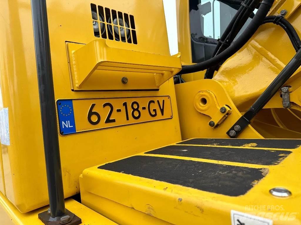 Komatsu PW160-8 Koparki kołowe