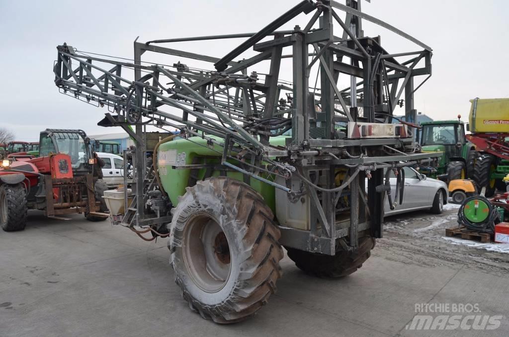  Technoma 2500 Opryskiwacze zaczepiane