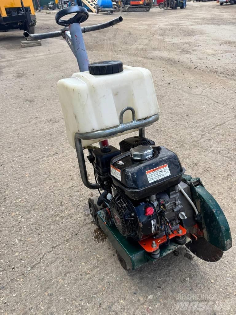 Husqvarna FS305 Maszyny budowlane - Inne