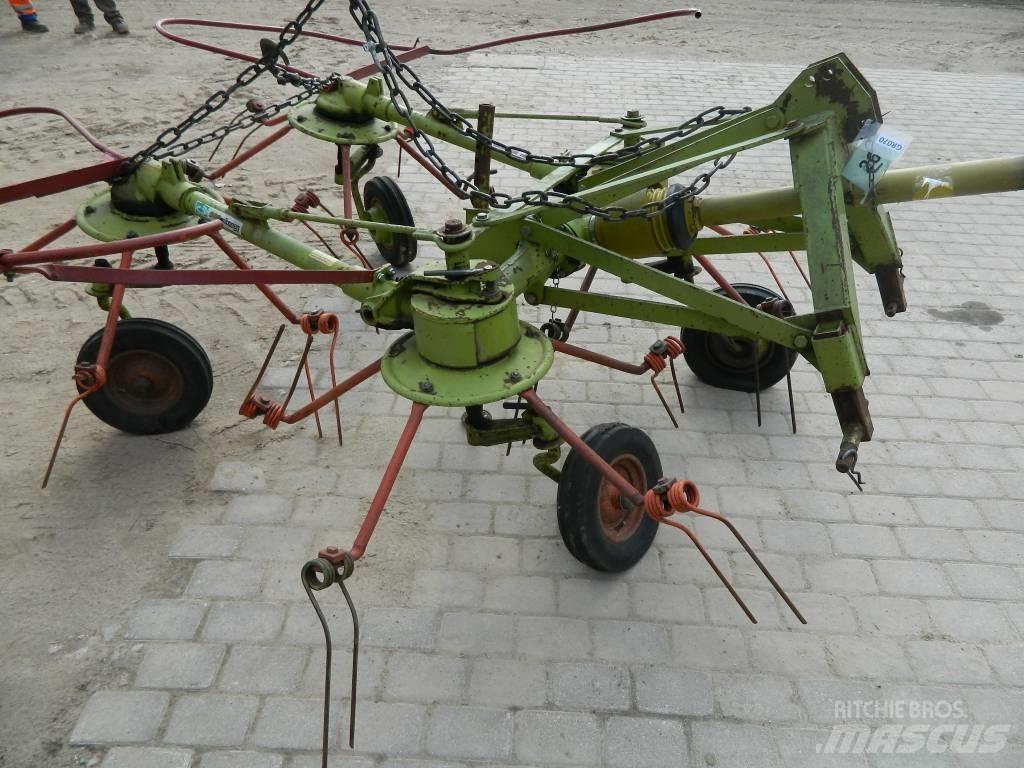 CLAAS 4 Zgrabiarki i przetrząsacze