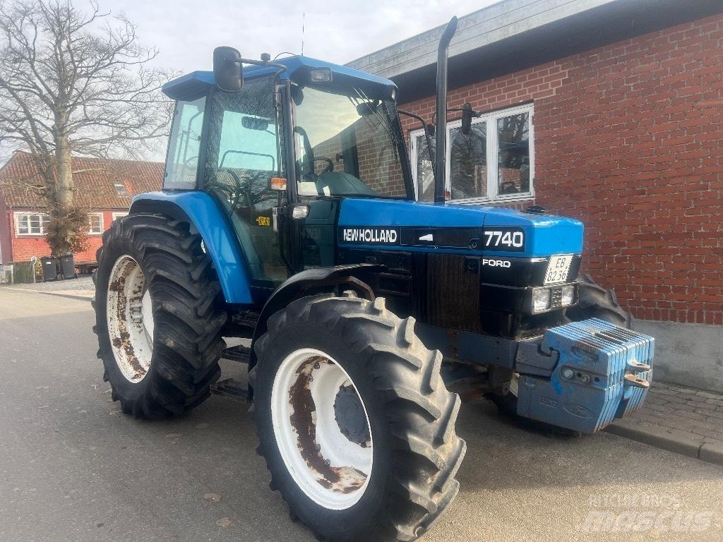 New Holland 7740 Ciągniki rolnicze