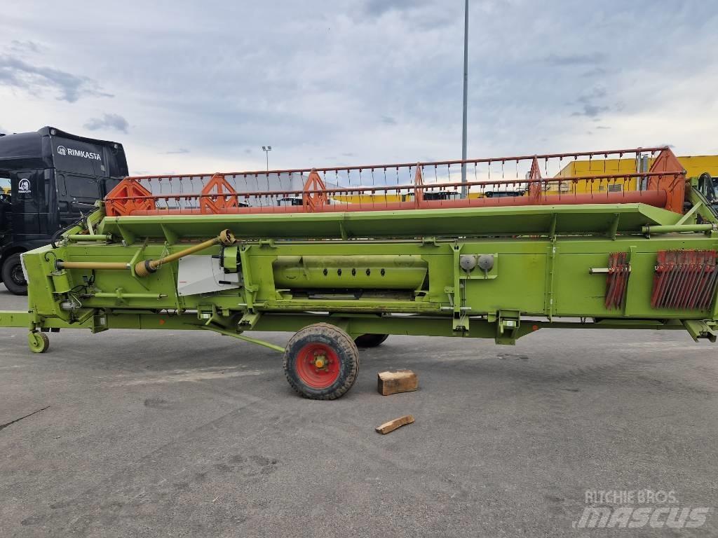 CLAAS Lexion 660 Kombajny zbożowe
