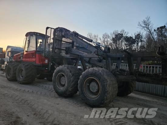 Komatsu 895 Forwardery