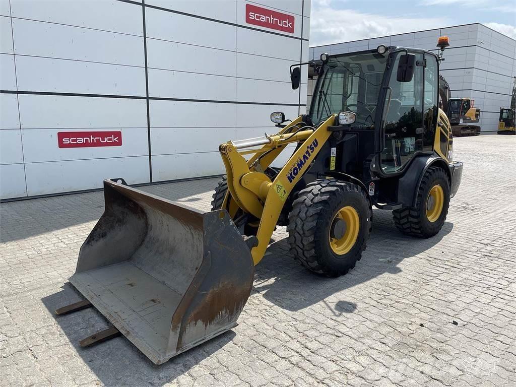 Komatsu WA70M-8EO Ładowarki wielofunkcyjne