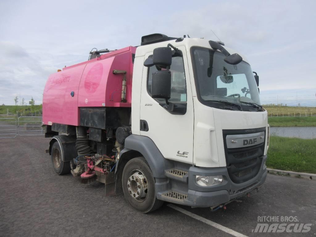 DAF 55.220 Zamiatarki